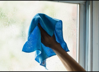 Skida kao laserom fleke i prljavštinu sa prozora, prosto idealno za prolećno čišćenje: TREBA VAM 1 JEFTINA SITNICA IZ KUPATILA