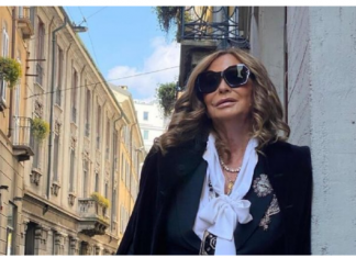 Način na koji se ova žena oblači u 73. godini je čista umetnost: 8 pravila za starije dame koje žele da izgledaju otmeno