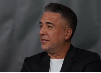 ŽELJKO JOKSIMOVIĆ JE PRE JOVANE VOLEO OVU VODITELJKU, BILI I VERENI: Evo kako danas izgleda velika PEVAČEVA LJUBAV (FOTO)