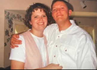 10 mjeseci nakon smrti supruge policajcu je stiglo misteriozno pismo: KAD GA JE OTVORIO, PLAKAO JE KAO KIŠA (VIDEO)