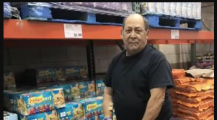 ODLAZAK U PRODAVNICU MU JE PROMIJENIO ŽIVOT: Kada je vidjela njegovu majicu znala je da ne smije da čeka, odmah je uzela telefon u ruke!