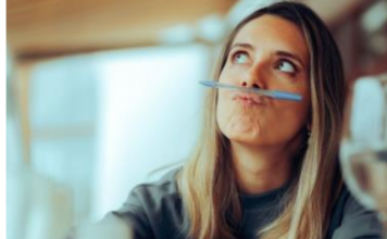 3 razloga zašto se žene razvode sa 40 i više godina: Tek kad počnu da stare shvataju 1 važnu stvar