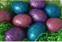 Zaboravite na lukovinu i čarape: Ovog Uskrsa hit su svjetlucava jaja, a treba vam samo 1 namirnica