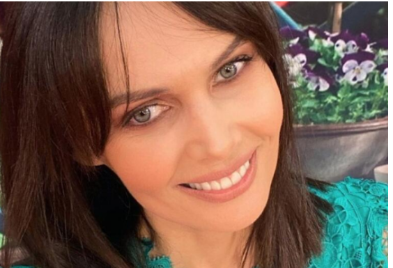 Evo ko je muž “Praktične žene” Krila ga je celih 15 godina! Isplivala fotografija, ne pušta voditeljku iz zagrljaja