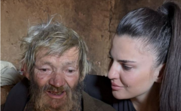 Rođena s 24 prsta, trpela je veliku bol zbog ismevanja, a onda je u 16. godini svu tugu pretvorila u moć: Sad studira 2 fakulteta i cela Srbija plače zbog nje