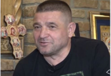 Drugu ženu upoznao ispred menjačnice i odmah je poljubio: Baja Mali Knindža ima 6 dece – evo kako izgledaju i čime se bave