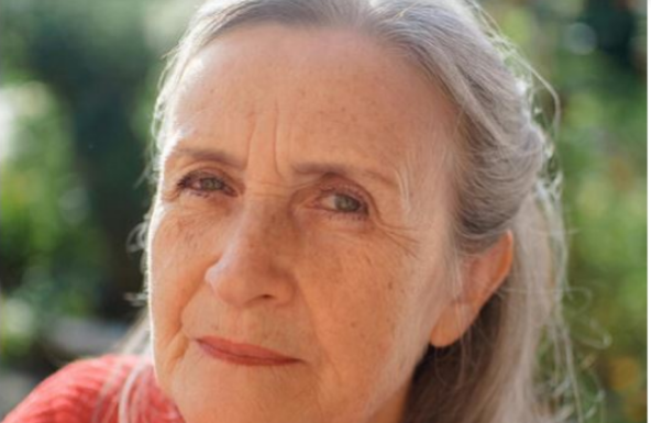 Kad je čula da joj svekrva umire od raka, snaja naterala muža na nezamisliv potez: Niko nije ni slutio na šta je spremna