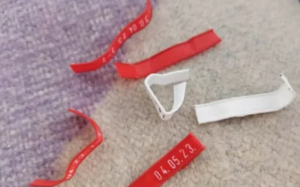 Nikada ne bacajte te TRAKICE iz vrećica za hljeb: KADA saznate za šta se mogu koristiti ove sezone, počet ćete ih 0dlagati već danas!