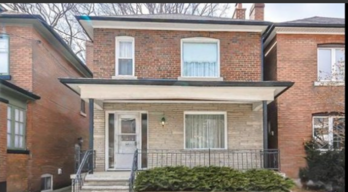 Žena je odlučila da u 97. godini proda kuću: Kada je agent ušao unutra nije vjerovao šta vidi, pogledajte kako izgleda