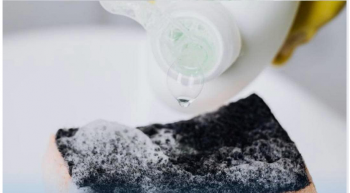 Nikada ne bacajte stari sunđer: Kada vidite čemu služi čuvat ćete ga kao oči u glavi