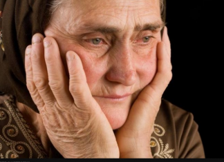 Imam 67 godina, a kad sam djeci tražila da se doselim kod njih, oni su odbili: Psiholog mi je dao savjet zlata vredan