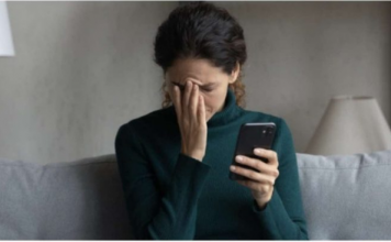 “ZA KOGA SAM SE JA UDALA…”: Počela da “češlja” telefon svog muža, a onda je naletjela na uznemirujuće poruke zbog kojih joj se svijet srušio