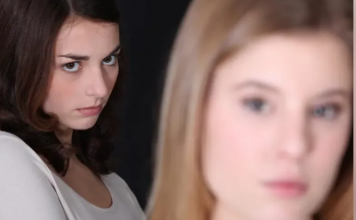 PSIHOLOG SAVJETUJE KAKO PREPOZNATI ZLE LJUDE: Samo pažljivo upratite njihovu reakciju na 1 STVAR