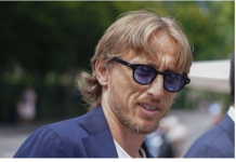 Supruga Luke Modrića je 6 godina starija od njega i radi ono što nijedna žena fudbalera nije ni pomislila: Tvrdi da je zbog nje sada najbolji, Vanji se svi dive