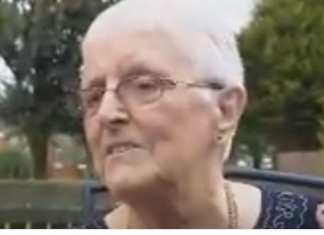 Tražila je uporno brata decenijama, pa od njega dobila poruku na Fejsbuku nakon 60 godina: Kada je saznala ko je on zapravo, zanemela zbog neverovatne istine