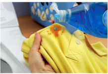 NA OVAJ NAČIN UKLONITE FLEKE SA ODJEĆE: Brzo će nestati mrlje i za koje ste mislili da ih nije moguće ukloniti