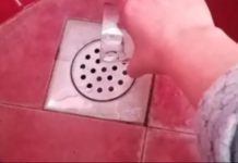 SIPALA JE SADRŽAJ ČAŠE U OTVOR NA PODU KUPATILA! Danima se u kući ŠIRIO SMRAD, ovako ga je ELIMINISALA!