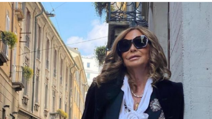 Način na koji se ova žena oblači u 73. godini je čista umetnost: 8 pravila za starije dame koje žele da izgledaju otmeno