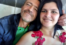 Kad mu je žena umrla BOSANAC zaveo 25 GODINA MLAĐU: Ona se razvela i sada čuva njegovih 10 djece u kući bez struje