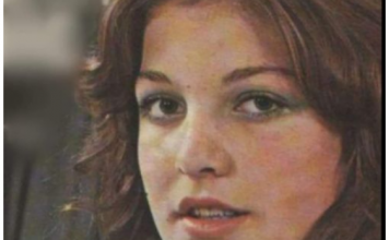 OVA FOTOGRAFIJA JE NASTALA 1974. GODINE: Da li prepoznajete pjevačicu na slici, NEMA OSOBE NA BALKANU KOJA NE ZNA NJENE PJESME