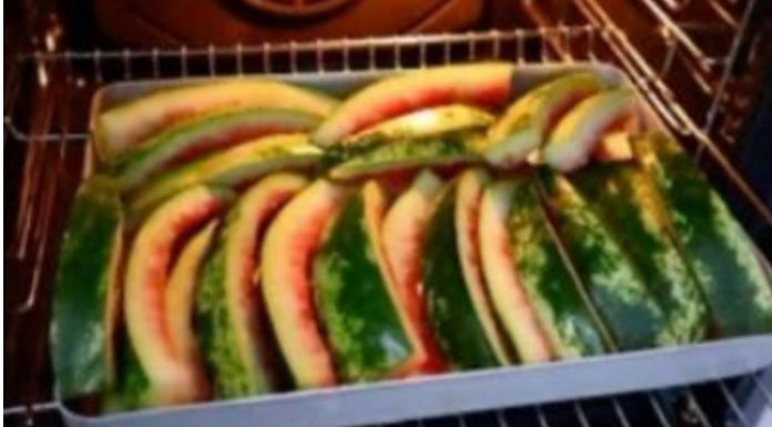 NIKADA ne bacajte kore lubenice: Stavite ih u pleh i uključite rernu. Žao mi je što nisam probao ranije!