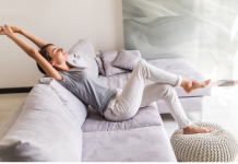 KAKO UKLONITI USTAJALI MIRIS IZ KUĆE ZA SAMO 3 MINUTE: Sve će mirisati na čisto i svježe, baš kao u apoteci