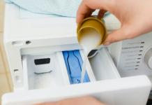 OMEKŠIVAČ SIPAJTE OVAKO I VEŠ ĆE MIRISATI 7 DANA