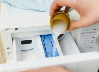 OMEKŠIVAČ SIPAJTE OVAKO I VEŠ ĆE MIRISATI 7 DANA