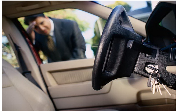 Evo šta da uradite kada vam ključevi ostanu zaključani u kolima: Način je krajnje jednostavan