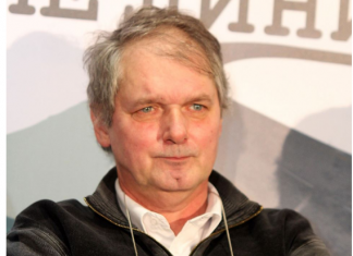 Kad je Manda pao na sceni, svi su mislili da glumi, a sin je gledao kako mu otac umire: “Taj njegov krik nikada neću zaboraviti”