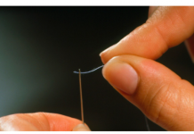 Četiri MILIONA ljudi ZAPREPASTIO je snimak koji pokazuje da cijeli život POGREŠNO uvlače konac u iglu! A možemo to da uradimo za SEKUND i to SMIJEŠNO lako