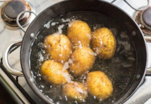 ŽENE ZAPIŠITE 0VAJ RECEPT: VODA OD KUHANOG KROMPIIRA ĆE RIJEŠITI VAŠ NAJVEĆI PROBLEM