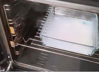 Stavite unutra i SAMO uključite rernu. Najgora prljavština će se sama skinuti!