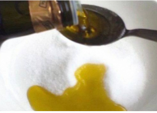 POMIJEŠAJTE MASLINOVO ULJE I SO: Bolove nećete osjetiti narednih nekoliko godina