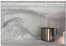 AKO VAM SE LED NAKUPLJA U ZAMRZIVAČU, SAMO UBACITE OVU NAMIRNICU: Nestaće kao rukom odnešen