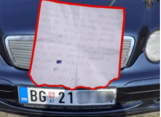 Beograđani turistički došli u Zenicu a kada su se vratili iz šetnje zatekla ih poruka na parkingu! (FOTO)