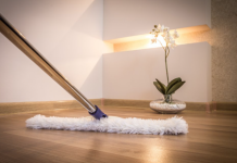 SVEKRVA JOJ JE OTKRILA TAJNU BLISTAVO ČISTOG PARKETA: Kuća miriše predivno zahvaljujući ovom receptu