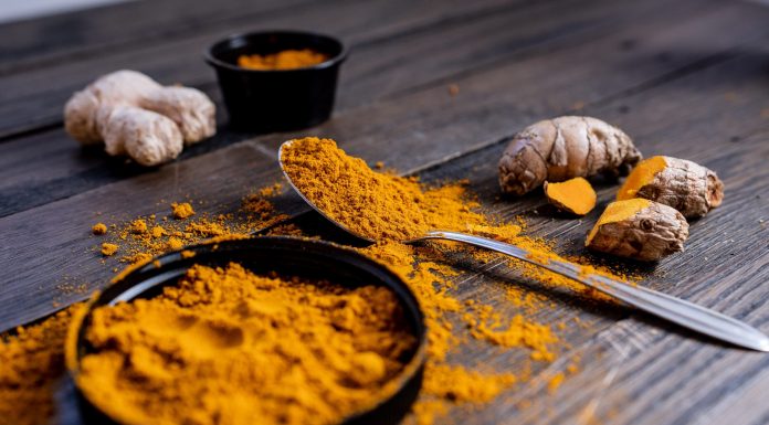 KURKUMA SA VODOM: Ojačava zdravlje srca, poboljšava varenja, ubrzava metabolizam, štita jetru i obnavlja oštećene ćelije…