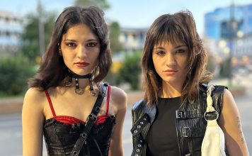 Bliznakinje razdvojene na rođenju pronašle su jedna drugu na neverovatan način: Prodali ih za tričavu sumu novca, a majci rekli brutalnu laž