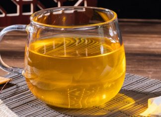 Vjeruje se da je ovaj ruski napitak blagotvoran: čisti pluća i bronhije, rješava i pušačkii kašalj – sastojke imate u kući