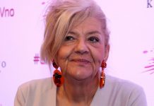 Nakon što je Futa povredio Marina je napisala ovu pesmu i dala našoj velikoj zvezdi: Sad je evergrin, a niko ne zna da krije njenu istinitu priču