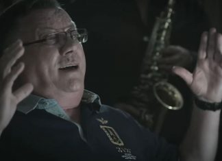 Ovu pesmu odbilo je 15 pevača, a onda je Halid Bešlić od nje napravio hit: Vuk Kostić ronio suze i lomio čaše uz emotivne stihove