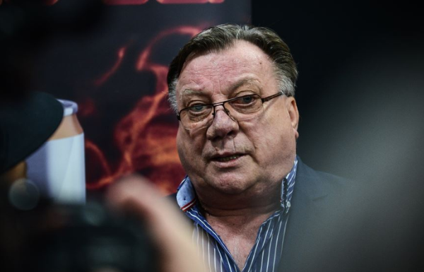 “Kada je video ovu promenu na sebi, više nismo mogli da ga lažemo”: Evo kako su zaista izgledali poslednji dani Halida Bešlića