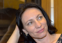 Kristina živi sa 2 bivša muža u istoj kući i zajedničkom decom, a njihova svakodnevica ostavlja sve u neverici: “Da, ja sam ih dovela, nismo sveci, ali…