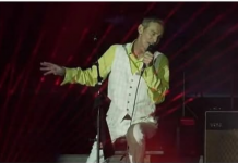 SA DRENOM U PLUĆIMA IZAŠAO JE DA OTPEVA POSLEDNJI KONCERT: Dok su lekari čekali iza bine, publika je grcala u suzama