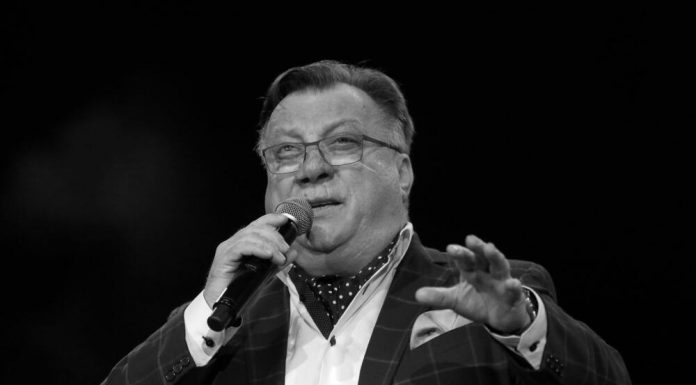 Ipak se pojavio na sahrani: Jedini pjevač sa kojim je Halid Bešlić ušao u sukob ispratio kolegu na vječni počinak