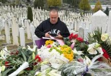 SIN HALIDA BEŠLIĆA DOŠAO NA GROB JUTRO NAKON SAHRANE, A TAMO GA SAČEKALO OVO! O prizoru svi bruje