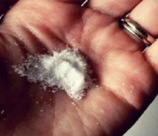 Najbolji prirodni lek ZA SPAVANJE, koji takođe otklanja GLAVOBOLJU. Jeftino i dostupno svima!