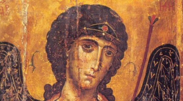 DANAS JE ARANĐELOVAN, CRVENO SLOVO I OVO JE SVIMA STROGO ZABRANJENO: Nikako NE SMETE da se OGREŠITE o SVECA zbog…