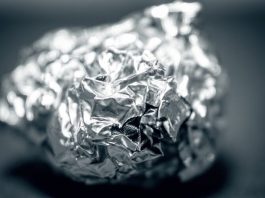 Prije spavanja uvijek stavi ALU F0LIJU ISP0D KREVETA: Kad čujete ZAŠT0 – uradićete IST0 još večeras